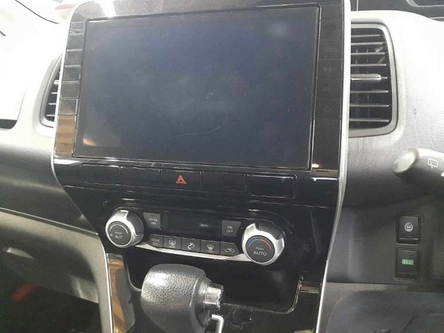 Nissan SERENA 2020 6978841-12