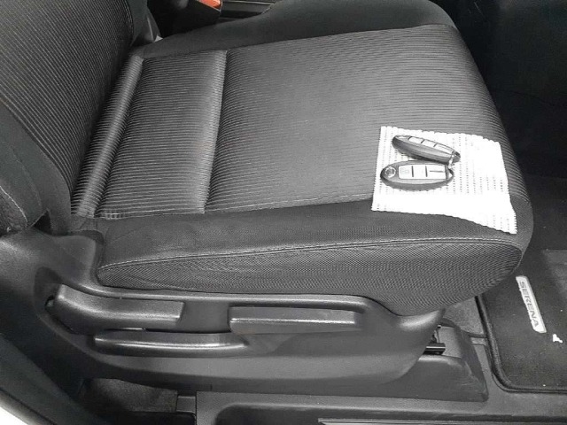 Nissan SERENA 2018 6978855-10