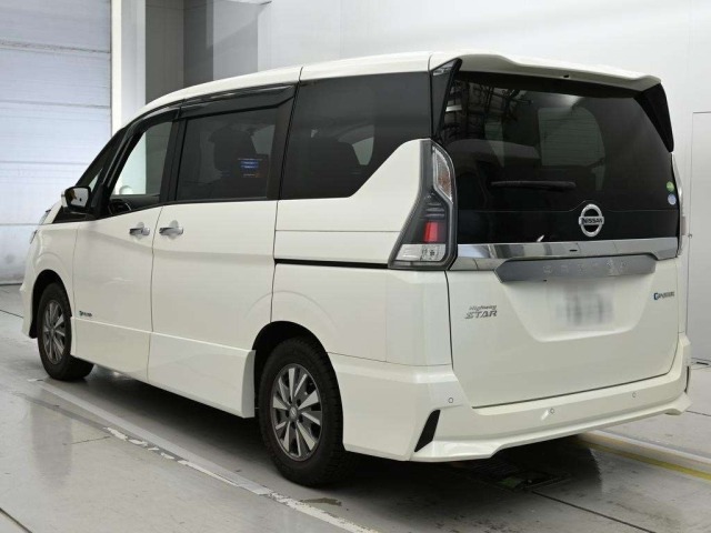 Nissan SERENA 2018 6978855-6