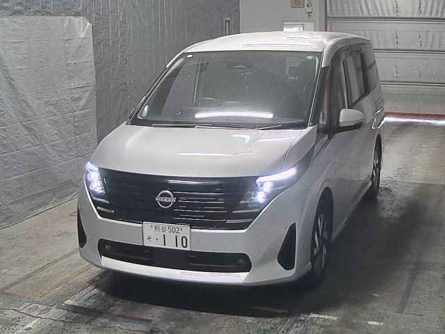 Nissan SERENA 2023 6978885-0