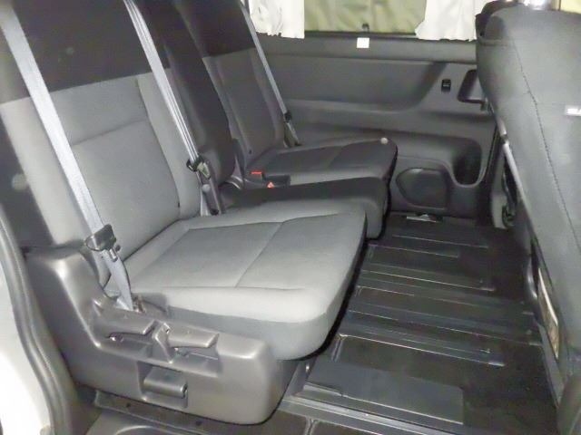 Nissan SERENA 2023 6978885-5