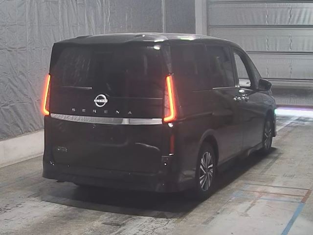 Nissan SERENA 2024 6978886-1
