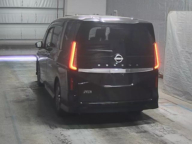 Nissan SERENA 2024 6978886-7