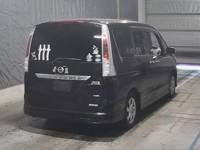 Nissan SERENA 2012 6978935-1