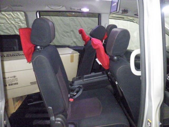 Nissan SERENA 2012 6978936-5