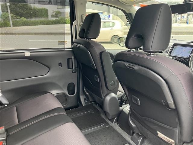 Nissan SERENA 2019 6979080-12