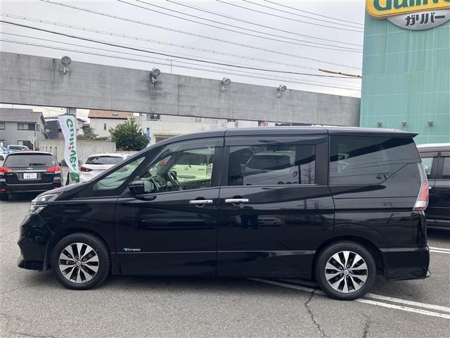 Nissan SERENA 2017 6979081-11