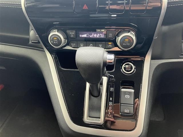 Nissan SERENA 2017 6979081-6