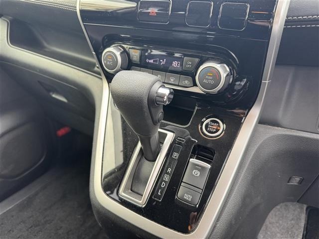 Nissan SERENA 2017 6979150-1