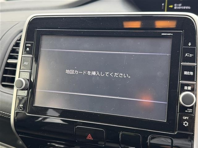 Nissan SERENA 2017 6979150-15