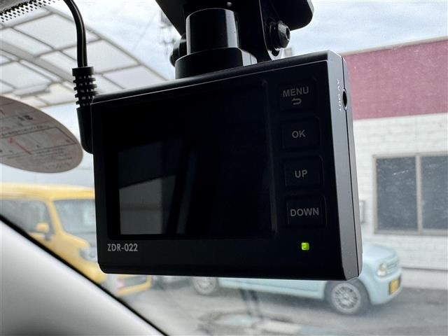 Nissan SERENA 2017 6979150-19