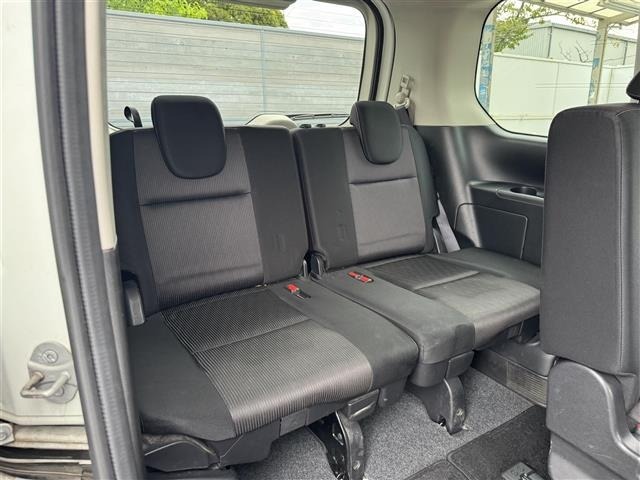 Nissan SERENA 2017 6979150-2