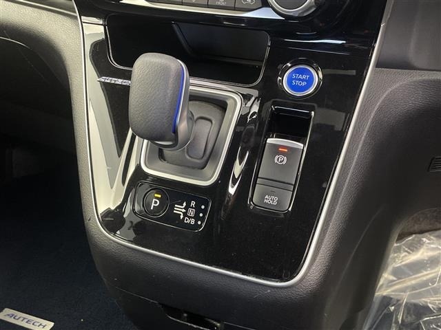 Nissan SERENA 2020 6979223-3