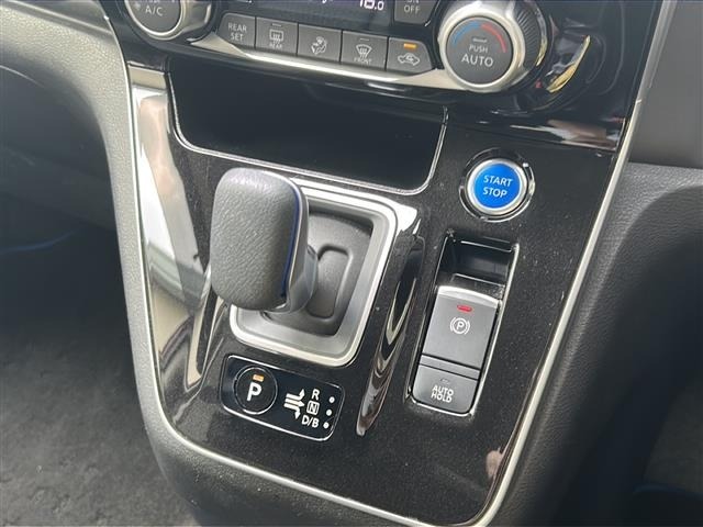 Nissan SERENA 2020 6979271-11