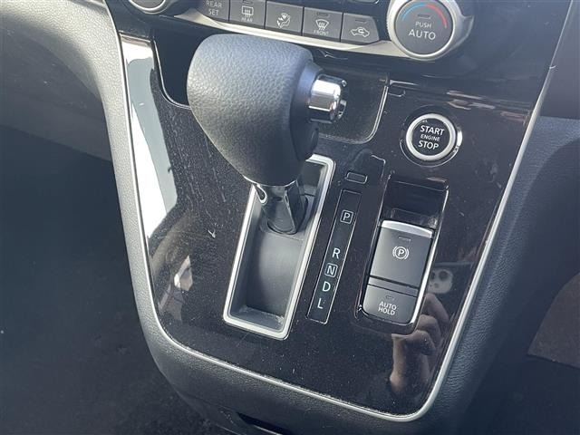 Nissan SERENA 2020 6979456-12