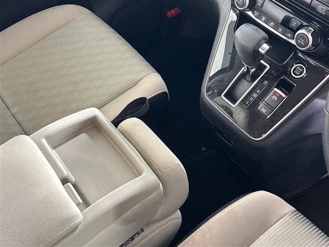 Nissan SERENA 2021 6979570-6
