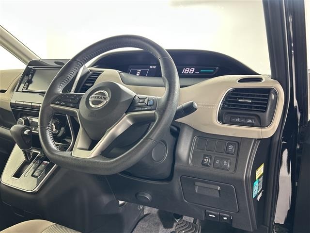 Nissan SERENA 2021 6979570-8
