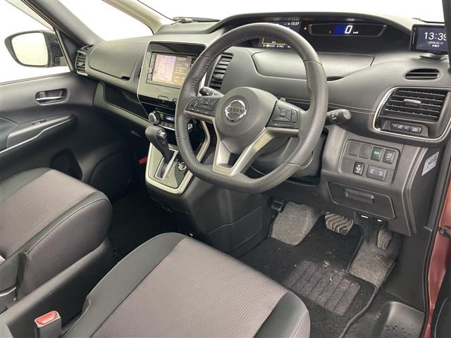 Nissan SERENA 2018 6979702-2