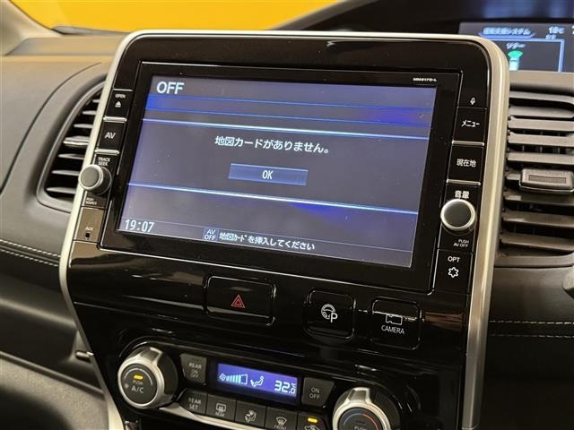 Nissan SERENA 2017 6979739-16