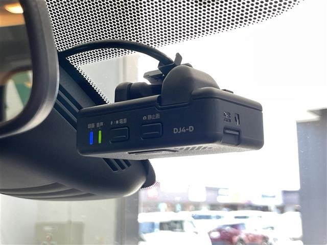 Nissan SERENA 2019 6980079-17