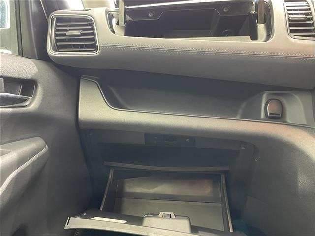 Nissan SERENA 2019 6980079-2