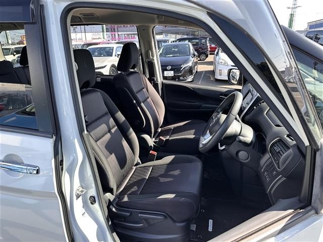 Nissan SERENA 2019 6980141-10