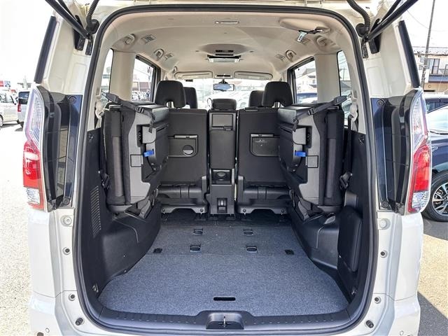Nissan SERENA 2019 6980141-12