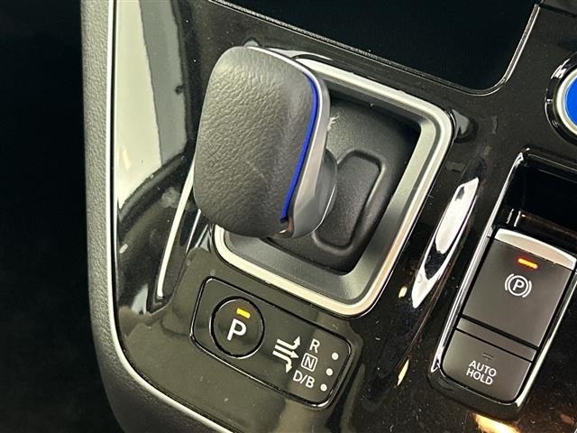 Nissan SERENA 2020 6980348-1
