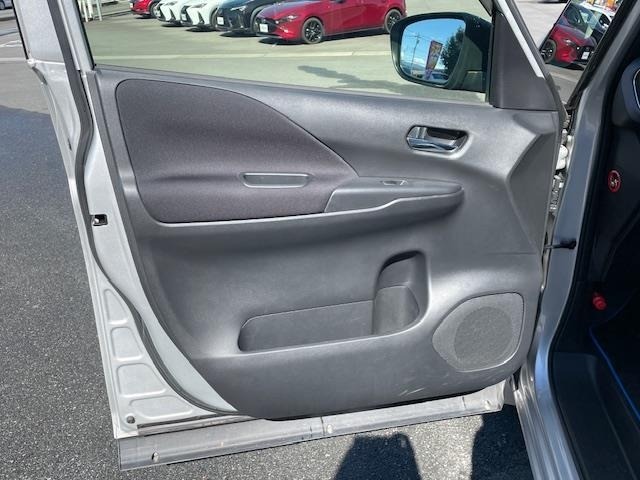 Nissan SERENA 2020 6980426-2