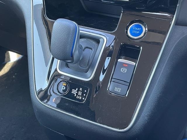 Nissan SERENA 2020 6980426-21
