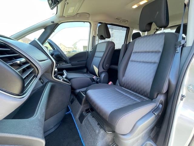 Nissan SERENA 2020 6980426-22