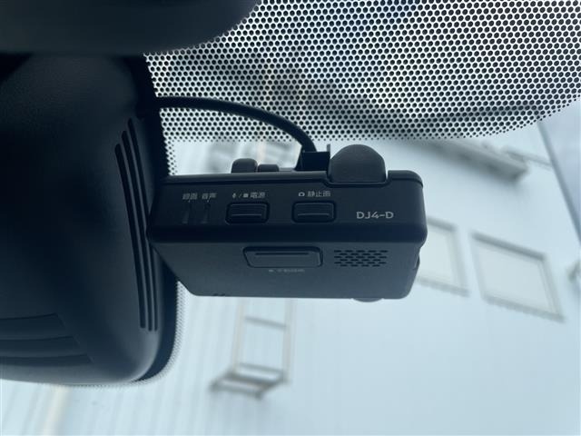 Nissan SERENA 2019 6980604-21