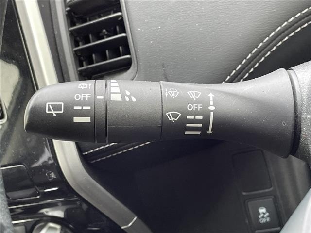 Nissan SERENA 2017 6980607-11