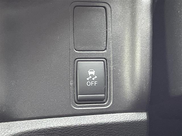 Nissan SERENA 2017 6980607-3