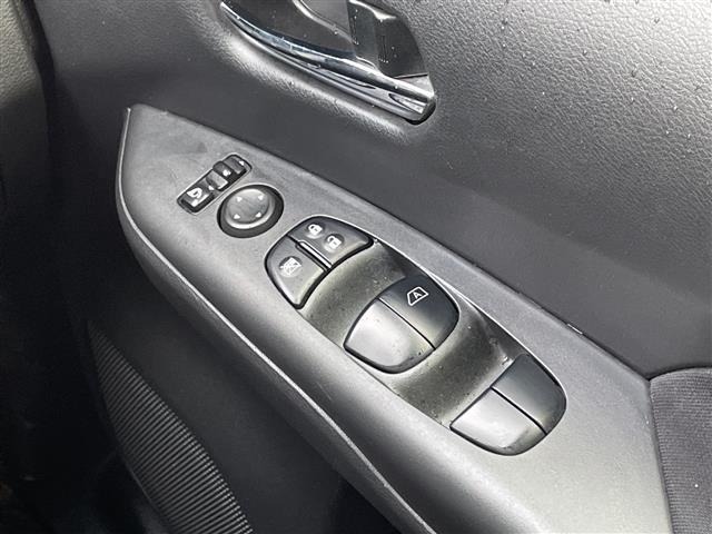 Nissan SERENA 2017 6980607-5