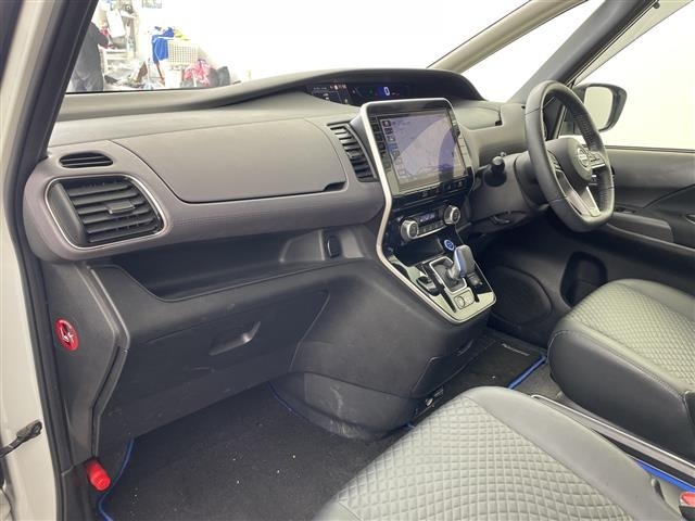 Nissan SERENA 2021 6980647-9