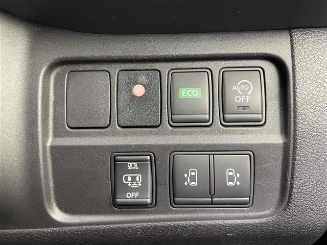 Nissan SERENA 2017 6980648-1