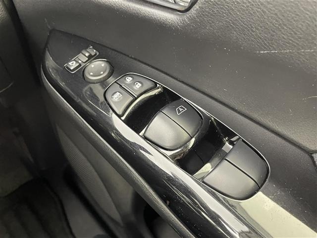 Nissan SERENA 2017 6980648-2