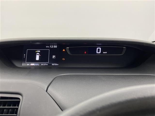 Nissan SERENA 2017 6980648-22