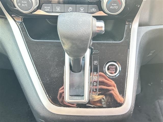 Nissan SERENA 2017 6980707-19
