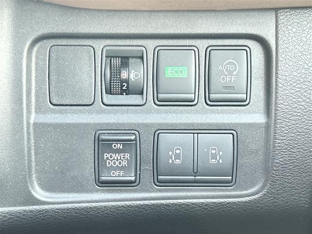 Nissan SERENA 2017 6980707-2