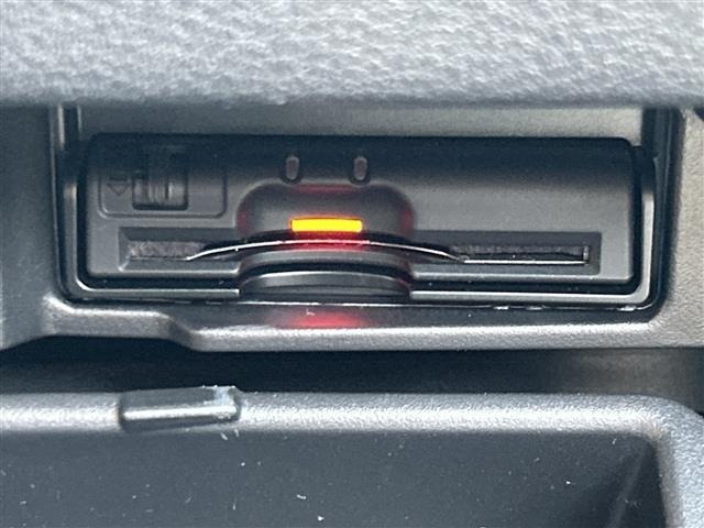 Nissan SERENA 2017 6980707-4