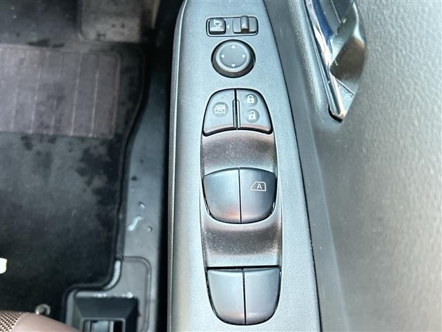 Nissan SERENA 2017 6980707-6