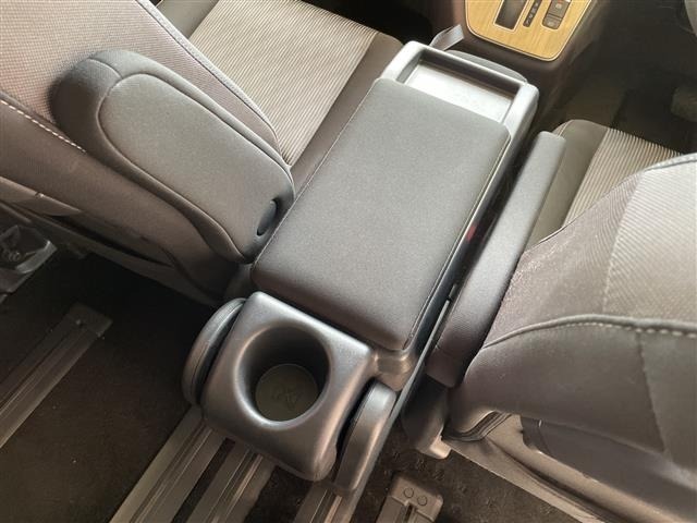 Nissan SERENA 2019 6980830-5