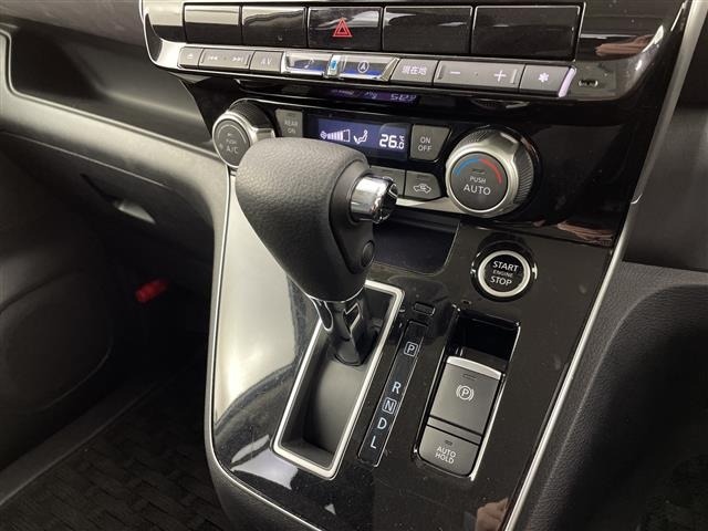 Nissan SERENA 2021 6980870-13