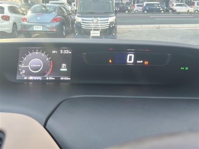 Nissan SERENA 2016 6980871-14