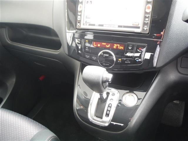 Nissan SERENA 2011 6980892-11