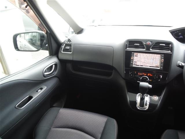 Nissan SERENA 2011 6980892-20