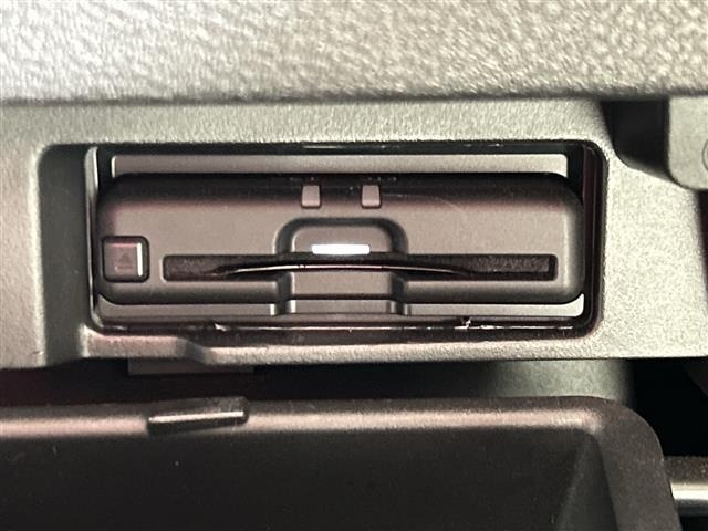 Nissan SERENA 2022 6980955-2