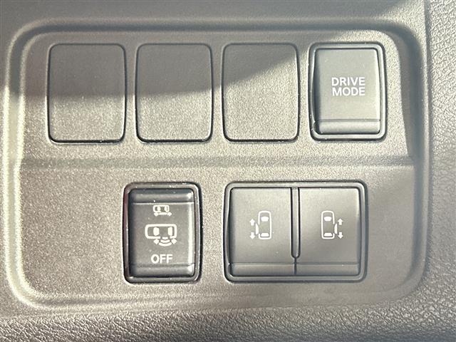 Nissan SERENA 2022 6980955-22
